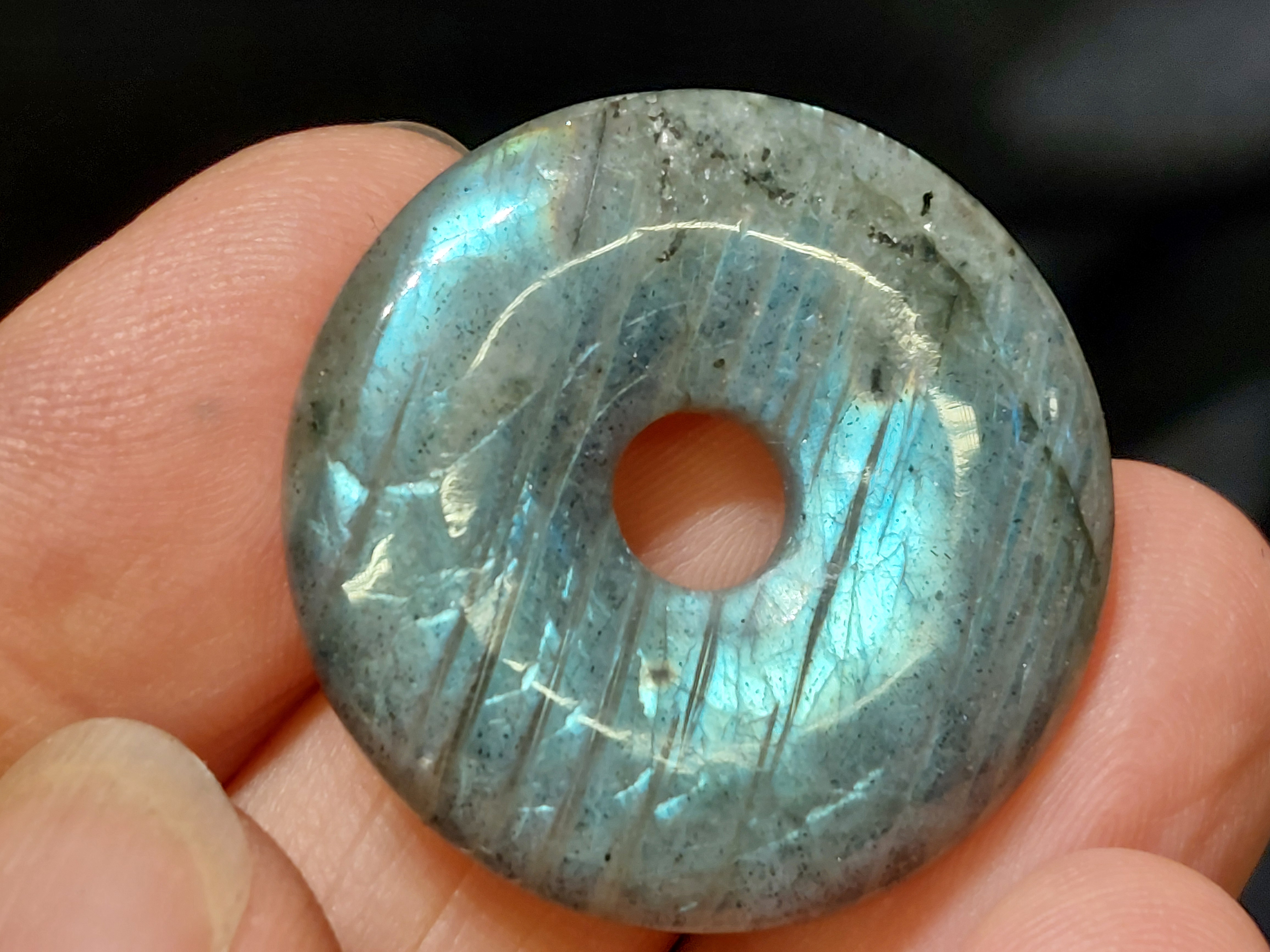 Labradoriet donut
