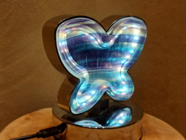 Fluoriet lamp vlindervorm