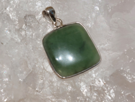 Jade hanger in zilver