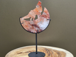 Agnitiet of hematoid kwarts wolf op maan