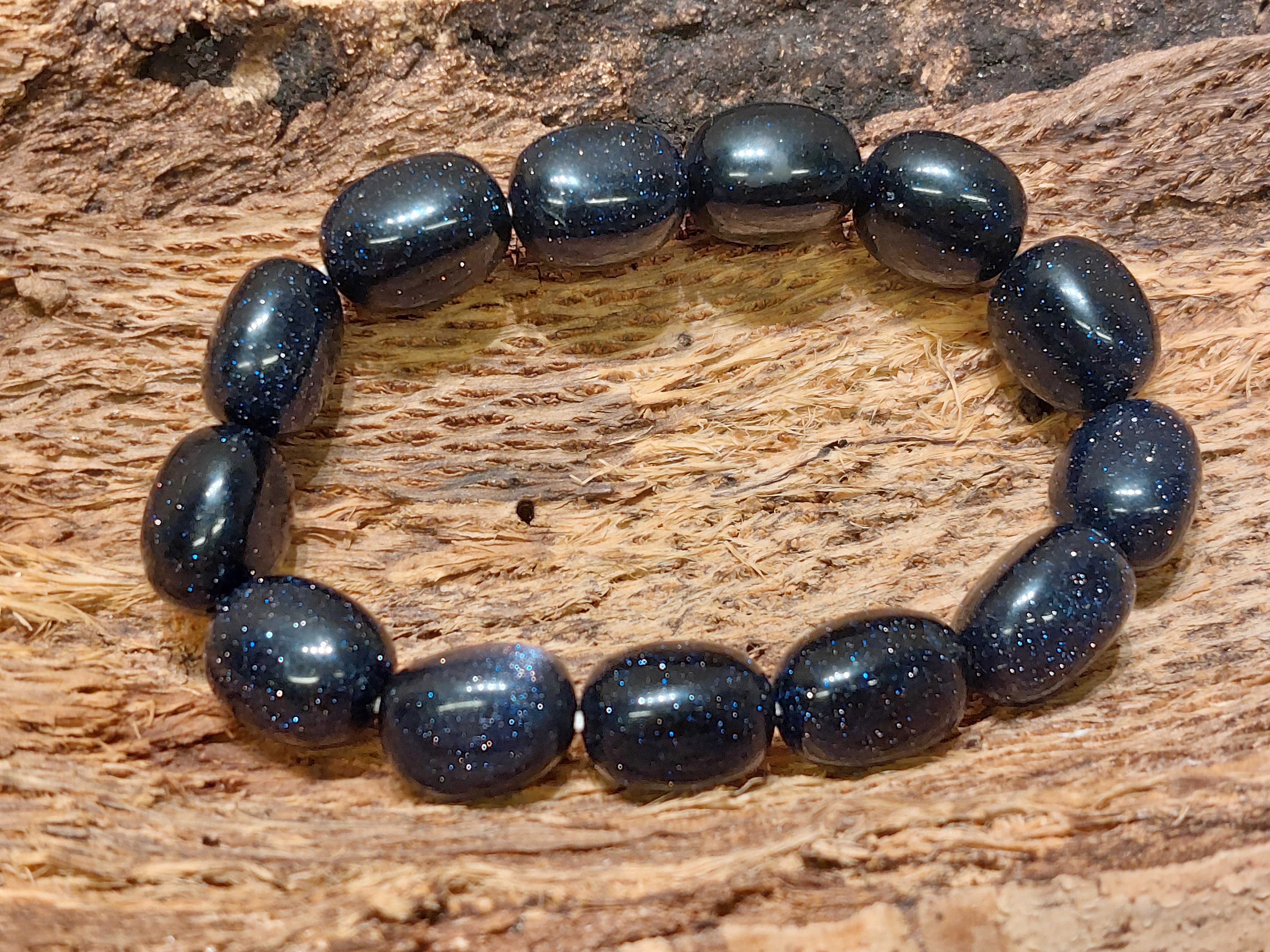 Blauwe goudstroom/goudsteen grote nugget armband (synthetisch)