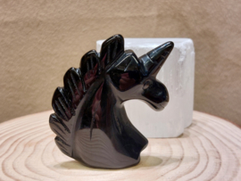 Zwarte obsidiaan eenhoorn