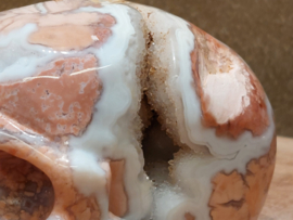 Roze chalcedoon human skull