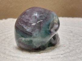 Fluoriet human skull