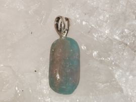 Paraiba toermalijn hanger met zilveren oogje