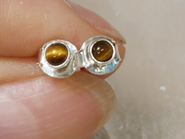 Tijgeroog oorbellen in zilver