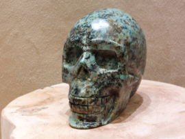Turkoois human skull