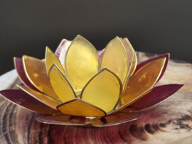 Lotus sfeerlicht driekleurig geel, oranje en rood met goudrand