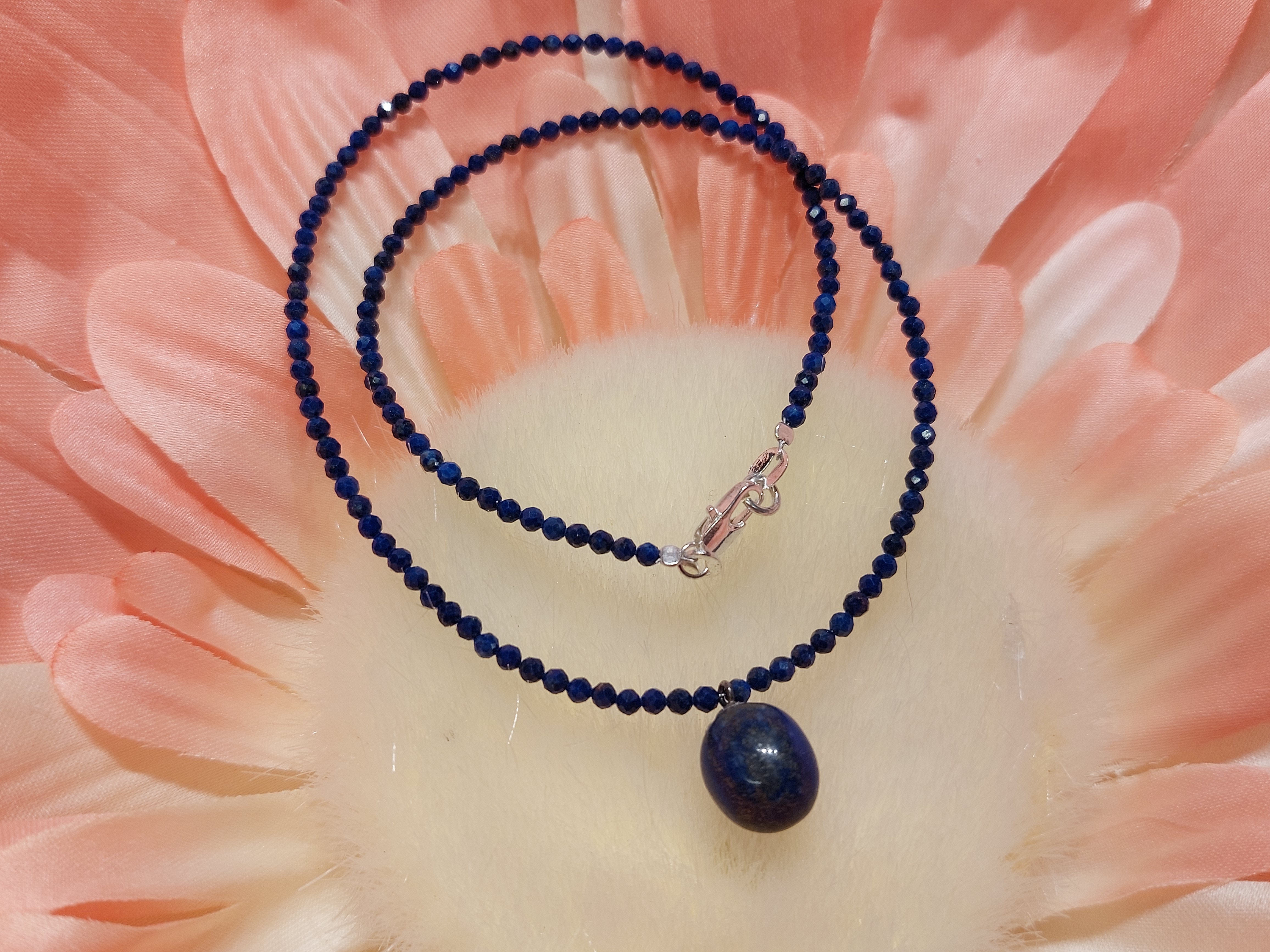 Lapis lazuli ketting met hanger