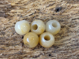 Golden healer kraal om aan halsband te maken