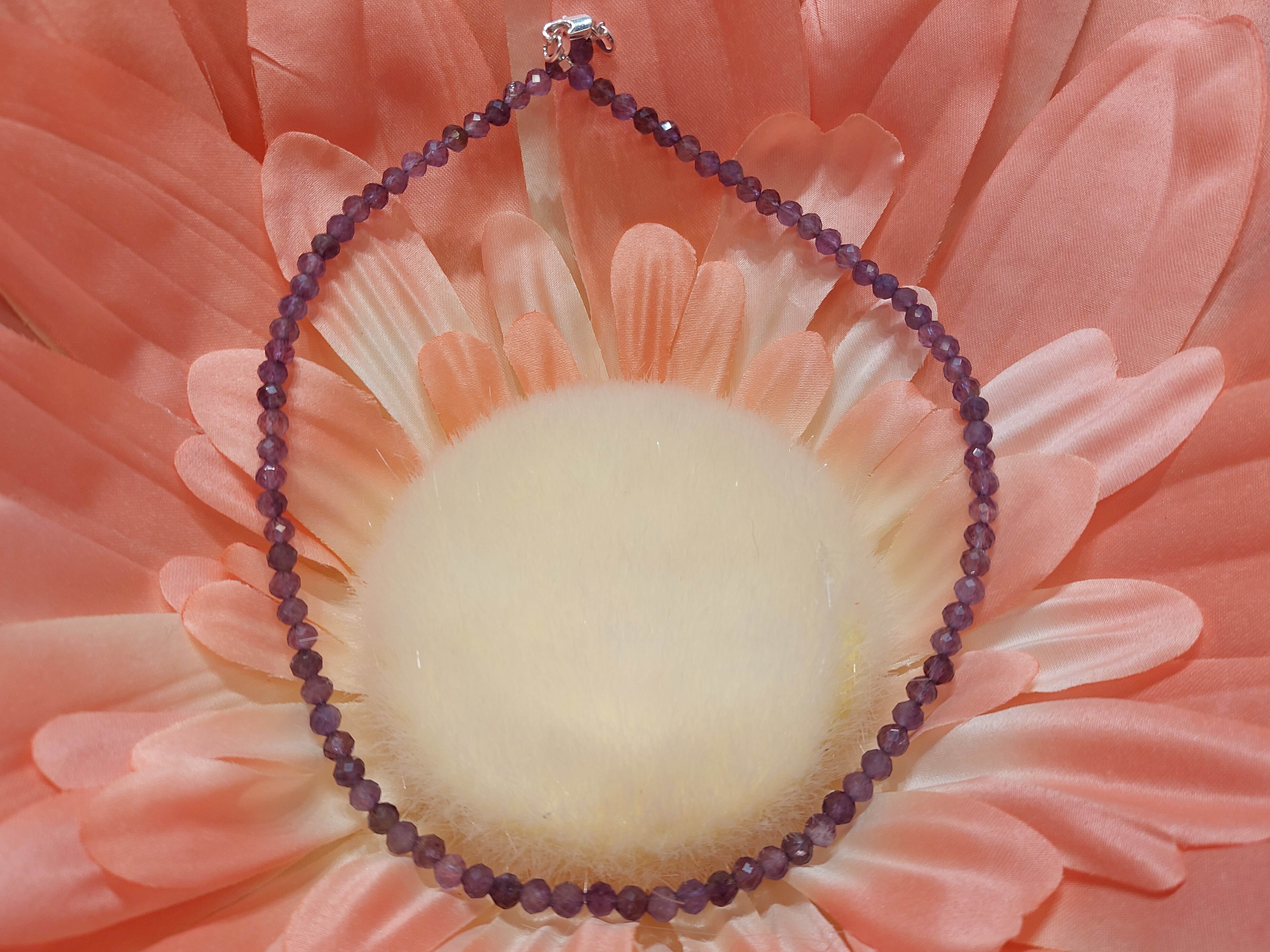 Amethist ketting facet geslepen