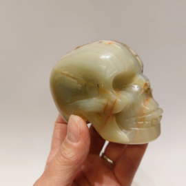 Onyx marmer human skull
