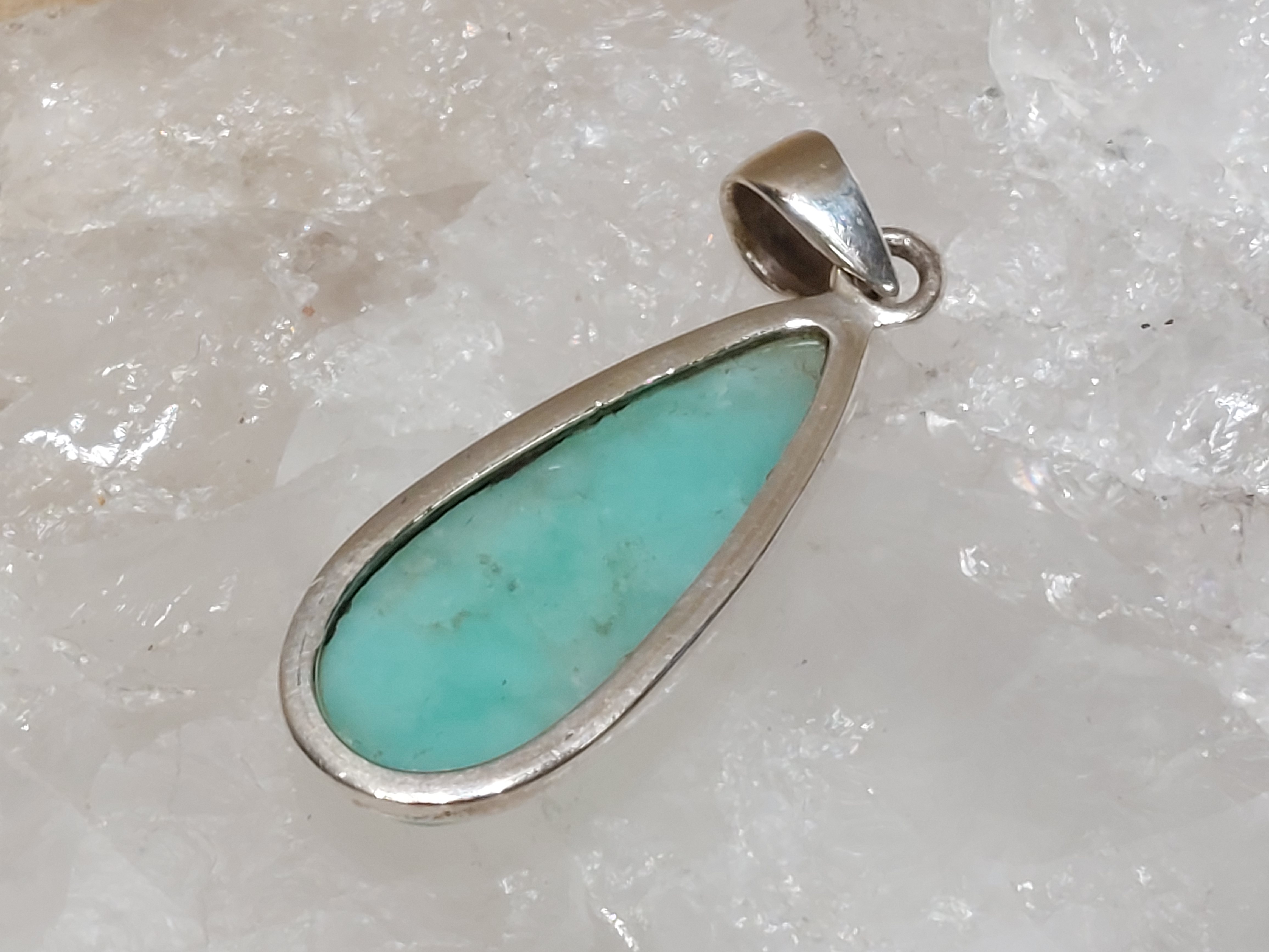 Chrysopraas hanger in zilver