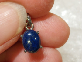 Lapis lazuli hangertje in zilver