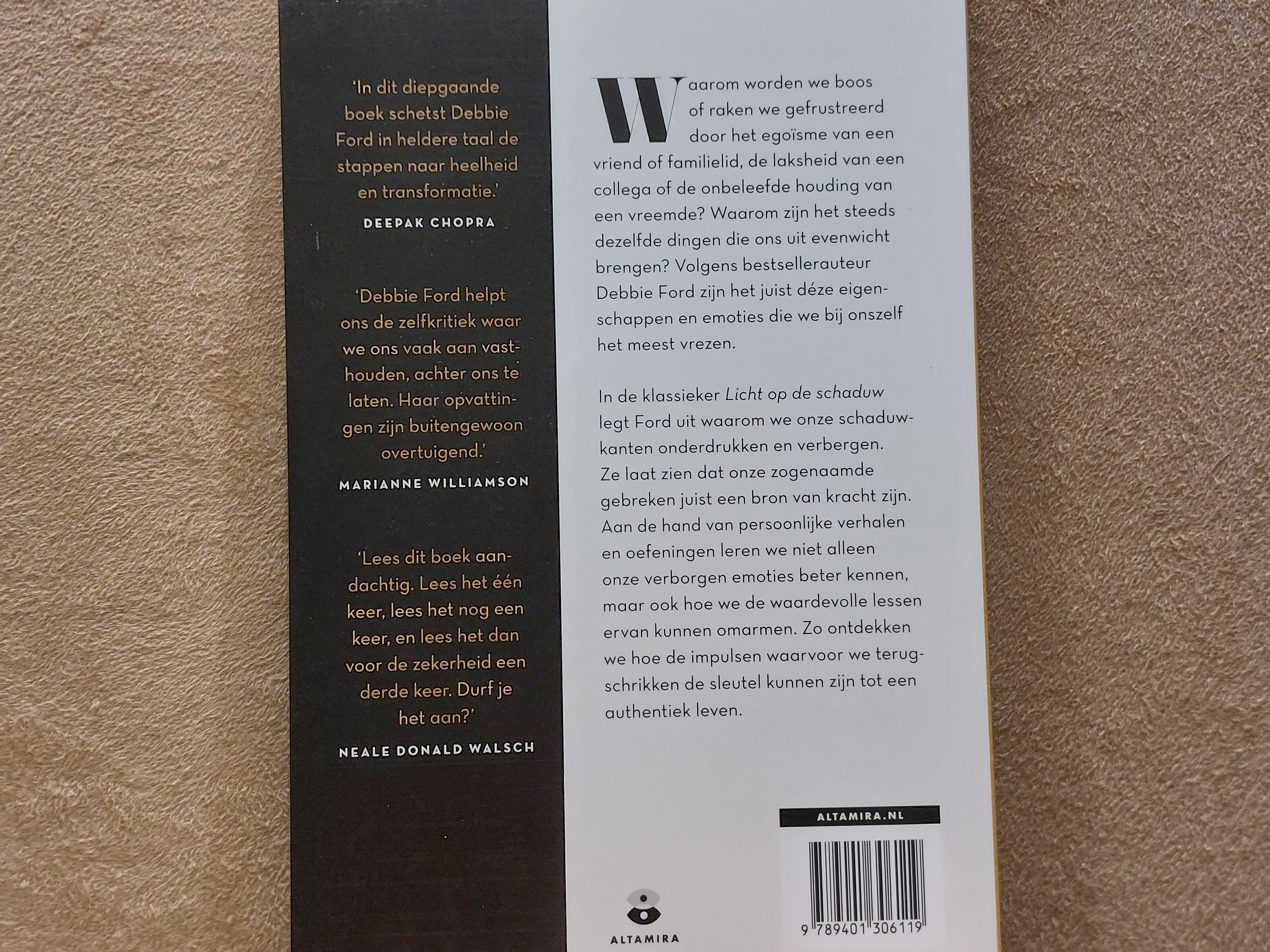 Licht op de schaduw, boek