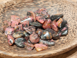 Rhodoniet kleine steentjes 6 stuks