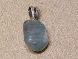 Paraiba toermalijn hanger met zilveren oogje