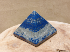 Lapis lazuli piramide