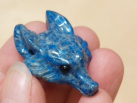 Lapis lazuli wolf hanger doorboord