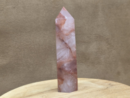 Agnitiet/hematoid kwarts punt