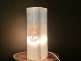 Seleniet/satijnspaat lamp 25cm met Tree of life