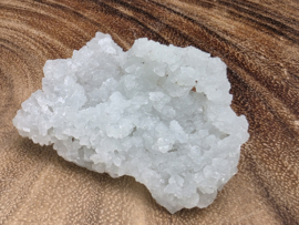 Prehniet cluster uit India