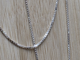 Zilveren ketting 42 cm