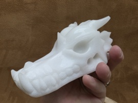 Witte jade/witte steen draak