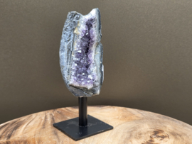 Amethist op standaard