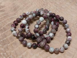 Roze toermalijn in kwarts kogelarmband 8 mm