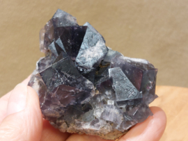 Fluoriet cluster uit Purple rain pocket, Lady Annabella, Engeland