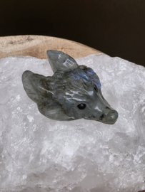 Labradoriet wolf hanger doorboord