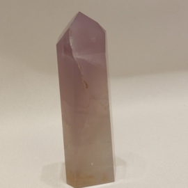 Lavendel fluoriet of Yttrium fluoriet punt