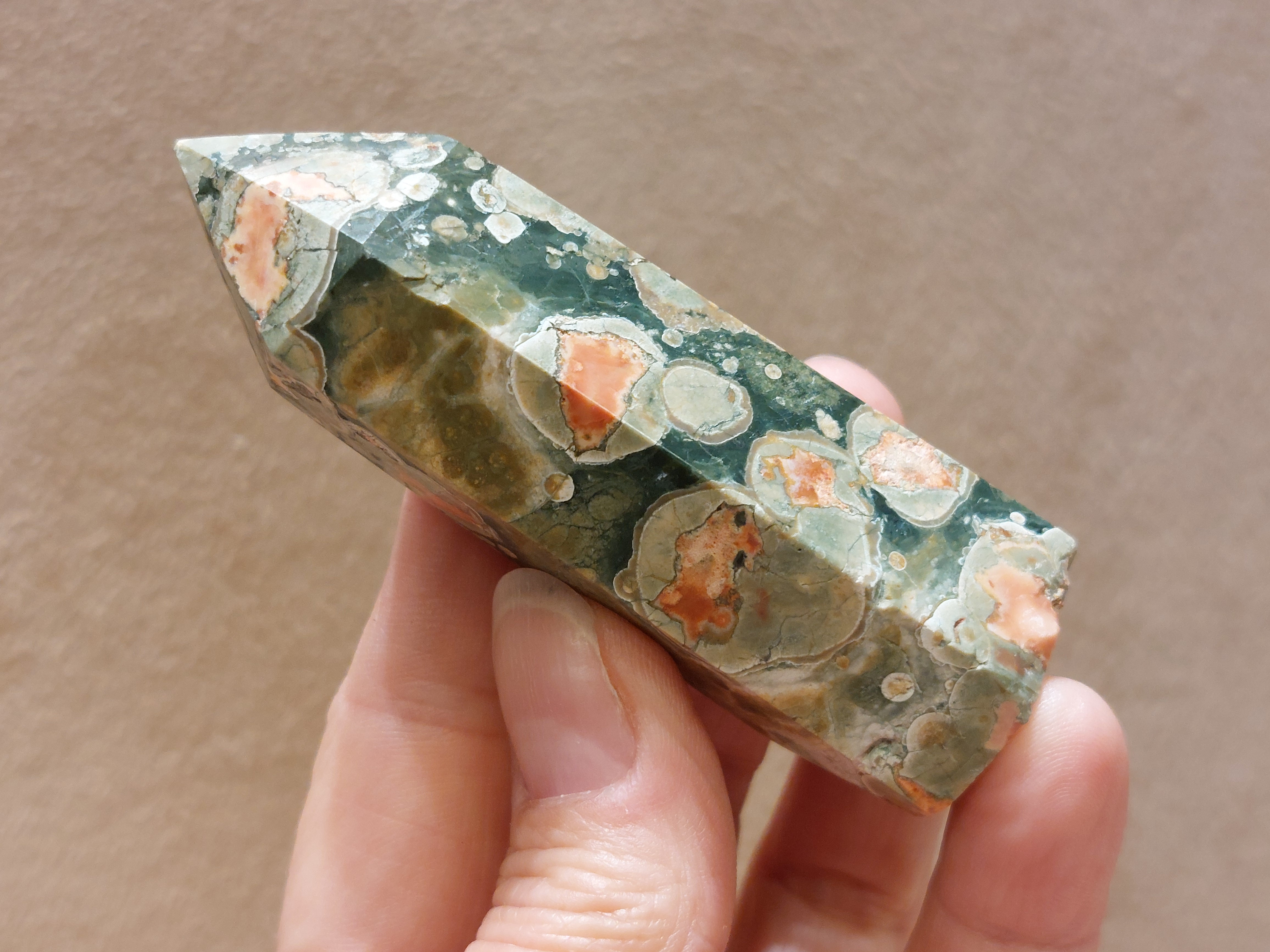 Rhyoliet of regenwoud jaspis punt