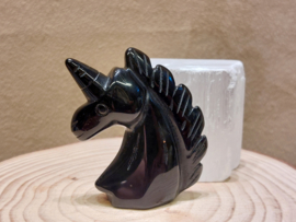 Zwarte obsidiaan eenhoorn