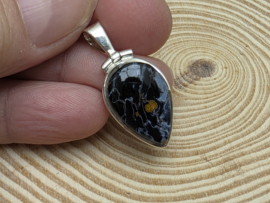 Pietersiet hanger in zilver