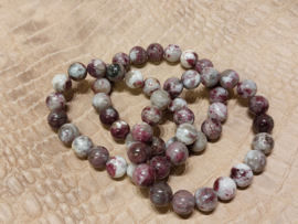 Roze toermalijn in kwarts kogelarmband 10 mm