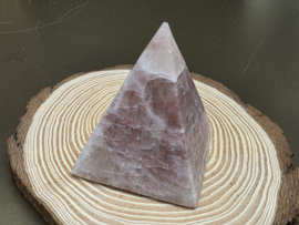 Rhodo calciet piramide