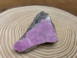 Kobalt calciet cluster uit Congo