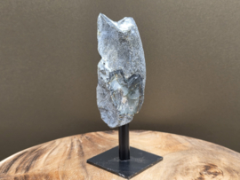 Amethist op standaard