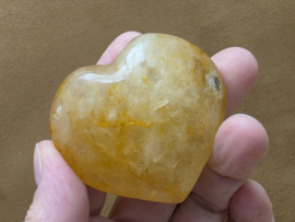 Golden healer of limoniet kwarts hart