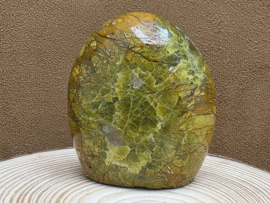 Groene opaal sculptuur