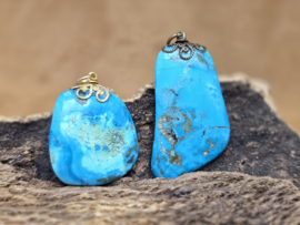 Chrysocolla hanger
