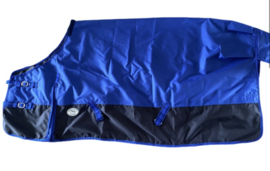 Fleece gevoerde outdoordeken maat 185 cm.