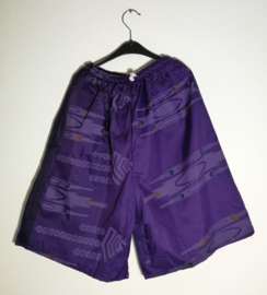 Batik short. Maat heren 44/46. Dames 36/38.