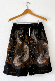 Batik herenshort. Maat 44/46.