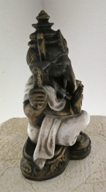 Vierarmige Ganesha. Beschermheilige van de Balinezen.