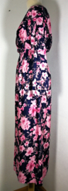 Bali Flower maxi lente jurkje met lange mouw.  Maat 36/38.