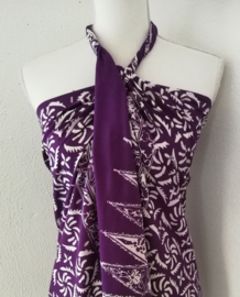 Bali authentieke ceremonie sarong, diep paars/wit. 140 X 110 cm Wasbaar op 30 graden. Met sarongknoop.
