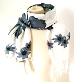 Sarong Hibiscus.